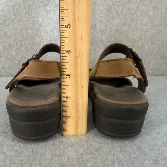 Mephisto Womens Size 38 / US 8 Brown Leather Adjustable Strap Sandals Buckles - Picture 12 of 14